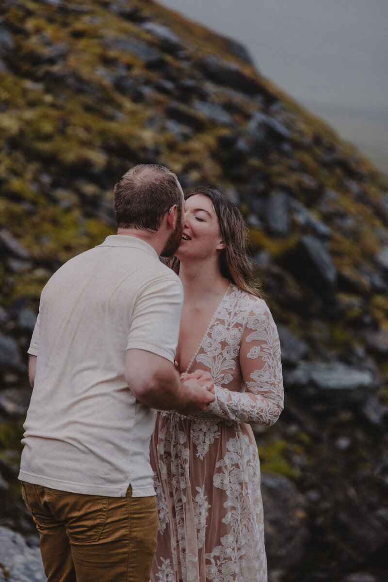 Alaska-Hatcher-Pass-Waterfall-Engagement-T&E_116