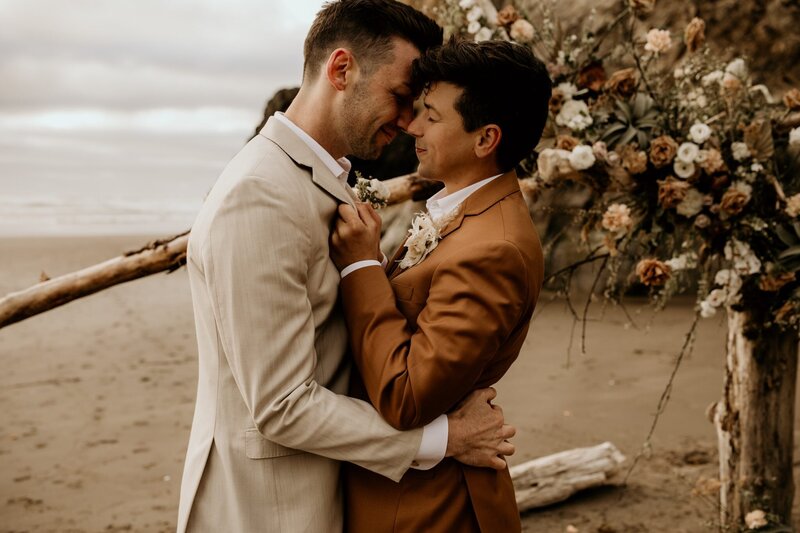 cannon beach lgbtqia elopement