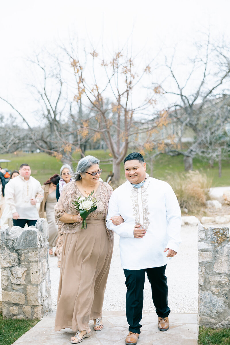 trishalindseyphoto_ceremony-27