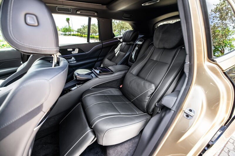 mercedes-maybach-gls-600-kalahari-gold-black-for-rent-in-miami-024