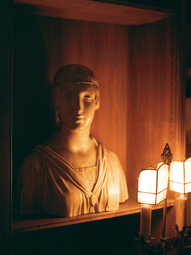 Brady Bates - The Paramour Estate-10