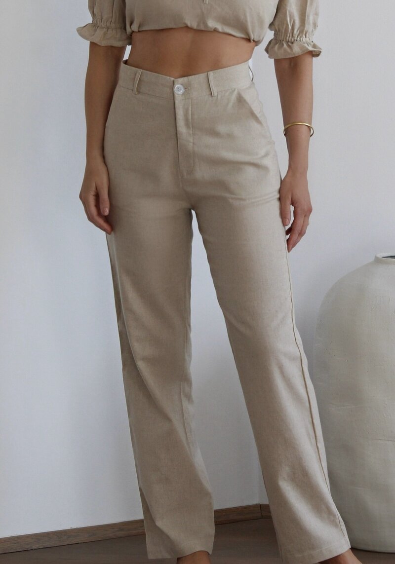 Athvika Pants 2