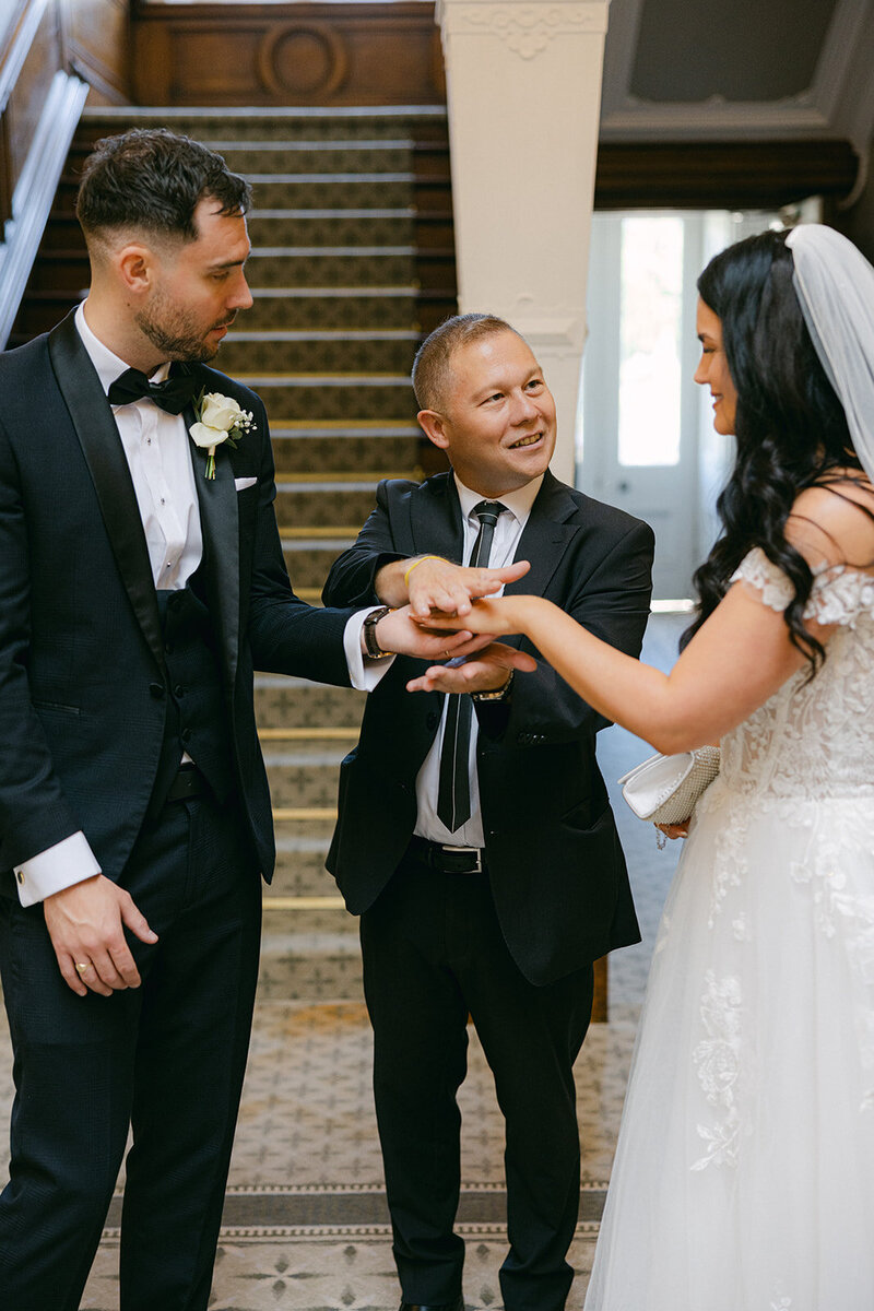 Hannah-Lewis-Wedding-Preview-40