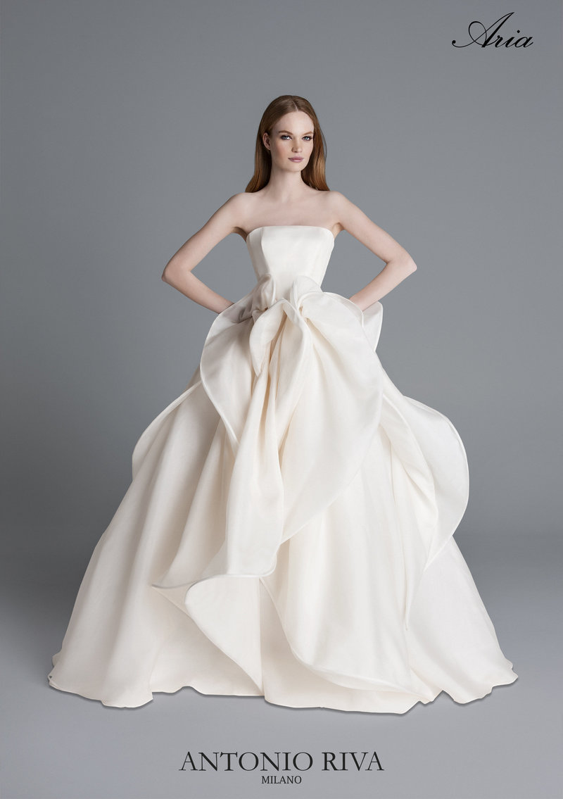 Post | Antonio Riva wedding dress designer