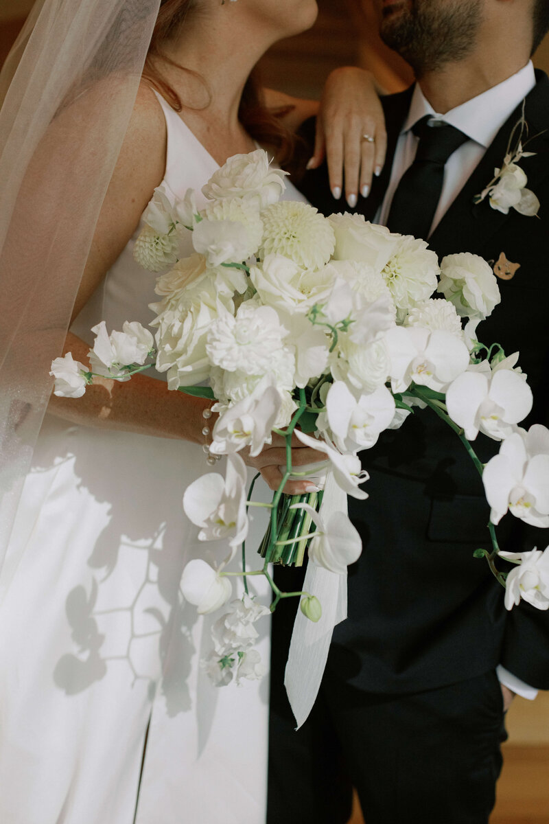 megan-alex-white-bridal-bouquet-springvale-floral-dc