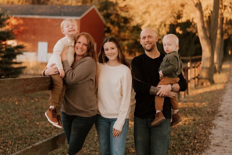 family portrait portfolio image for amber lynn photography