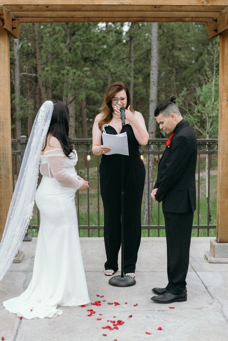 classic-and-documentary-style-wedding-photography-197