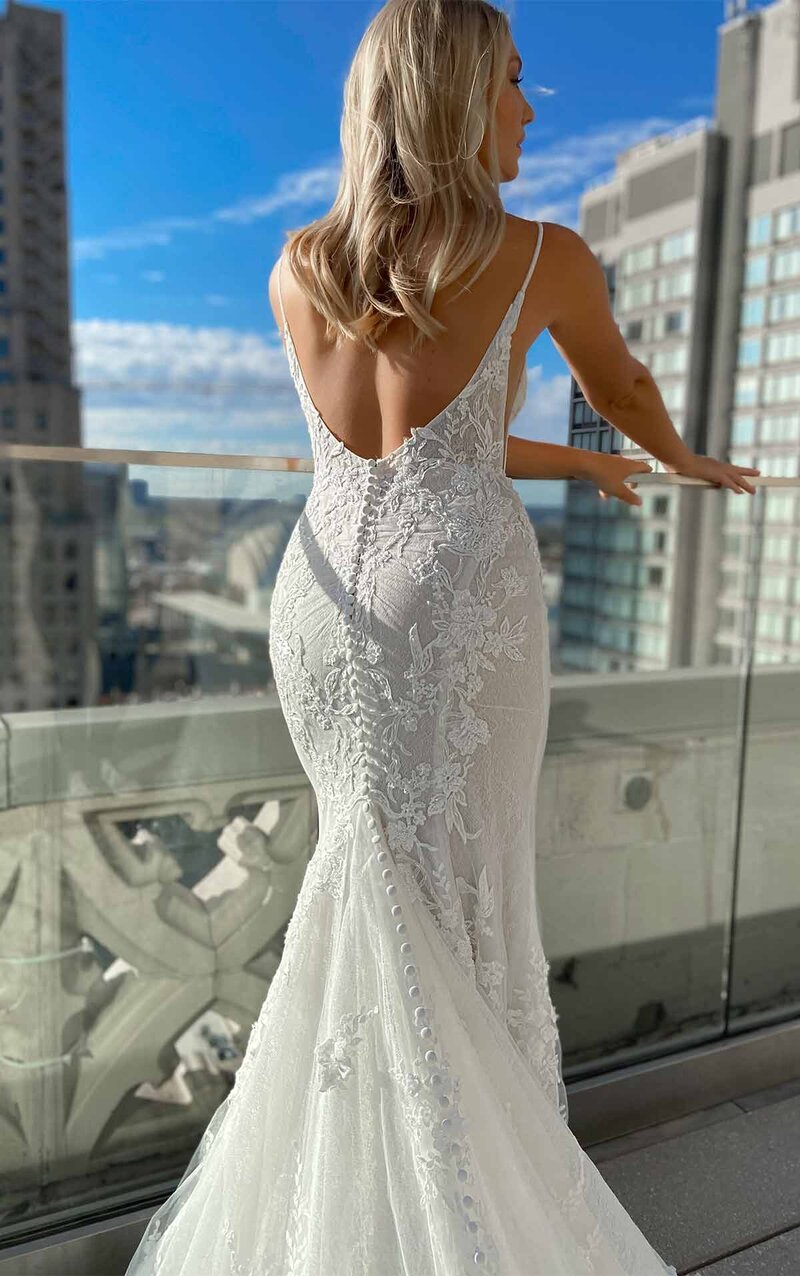 Nunziata Bridal Boutique - Sarnia, Ontario - Martina Liana 1305-6
