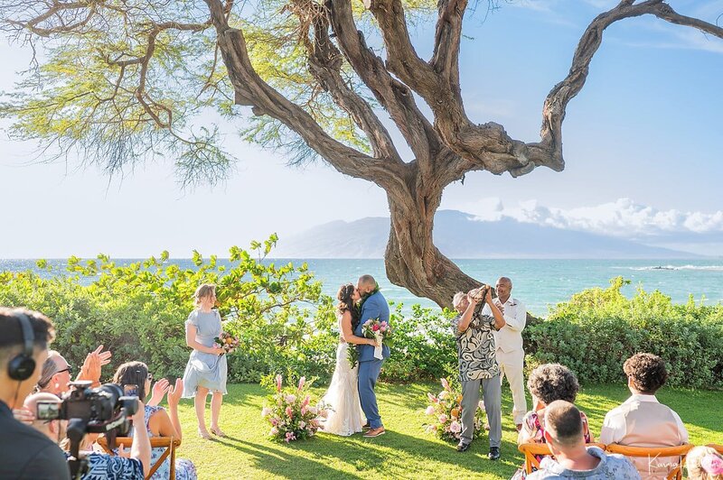 elopement in Maui