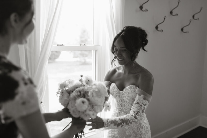 mustard seed gardens indy indianapolis noblesville indiana wedding photographer bellagio florals something blue stylists-16