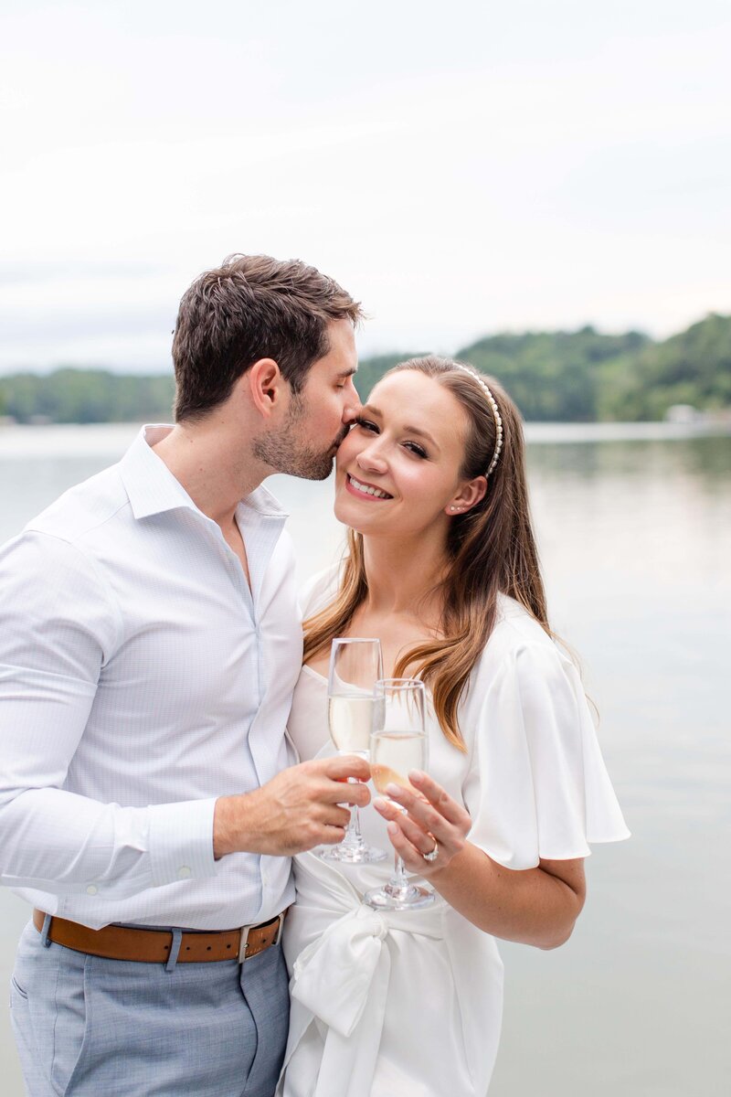 lake-hickory-engagement-session-hickory-nc-katelyn-shelley-photography (4)