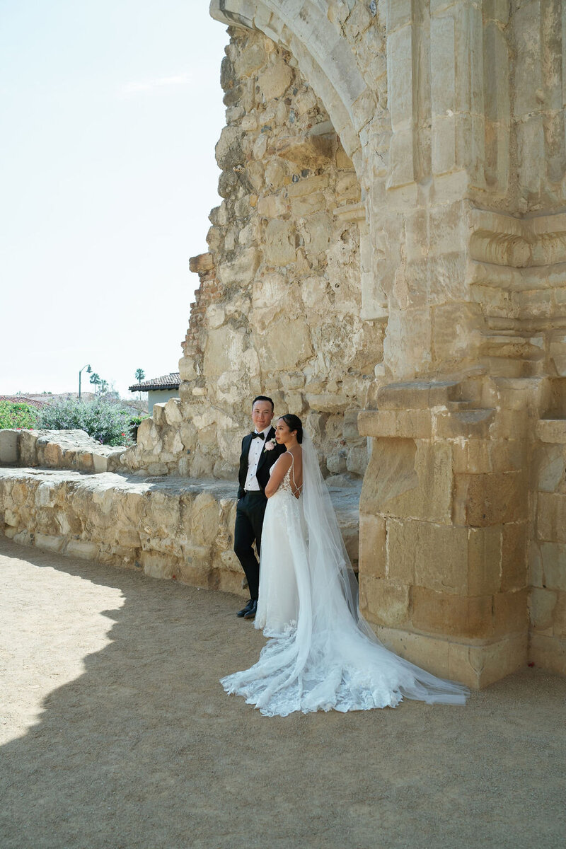 First Look Mission San Juan Capistrano Radiant Love Events 1