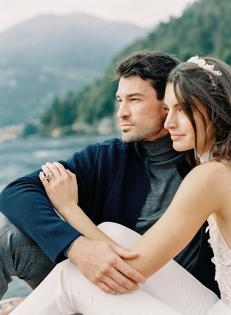 Boat wedding session on Lake Como Italy photographed by Lake Como wedding photographer Amy Mulder Photography