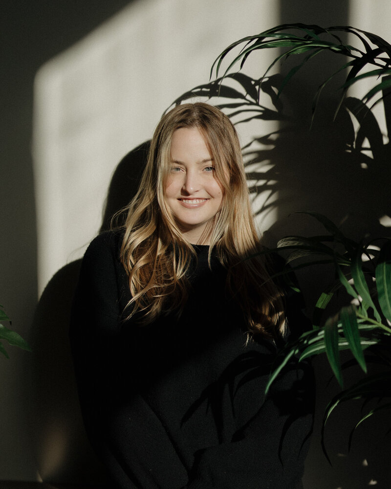 Branding headshot of Abby Taylor, a southern california fine art wedding photographer with a documentary approach and editorial flare