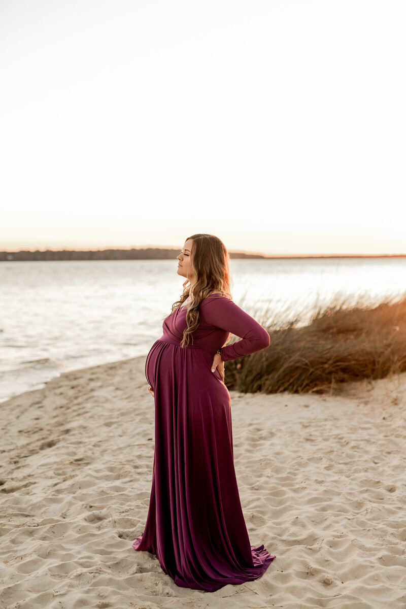 Sunset maternity photo