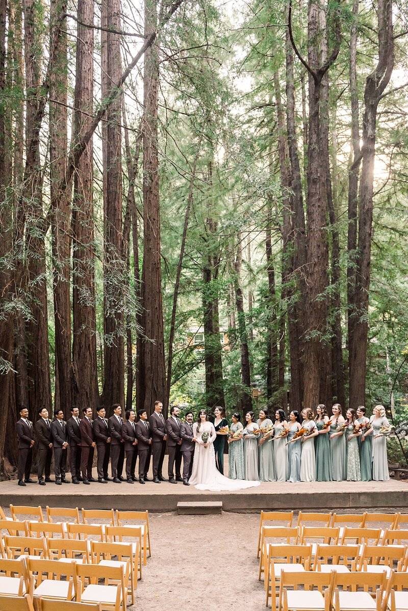 Bride-and-Groom-married-in-Marin-County,-Mill-Valley-surrounded-by-a-Redwoods-and-including-dried-flowers.-Shot-by-Brooke-Foster-Photography..jpg (16)