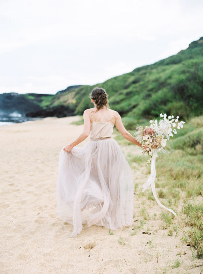 00077- Fine Art Film Hawaii Destination Elopement Wedding Photographer Sheri McMahon