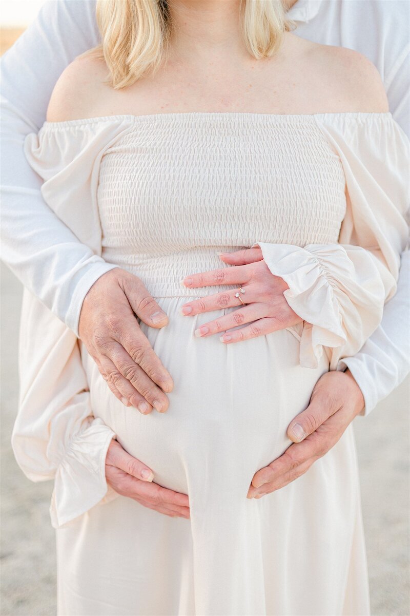 Sea-Pines-Beach-Session-Lamp-and-Light-Photography-3