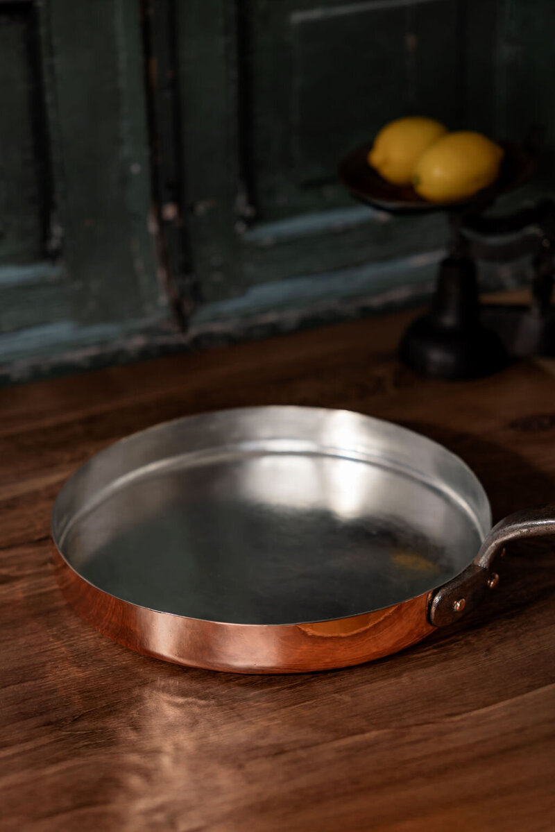 English Crepe Saute Pan C 1850 1