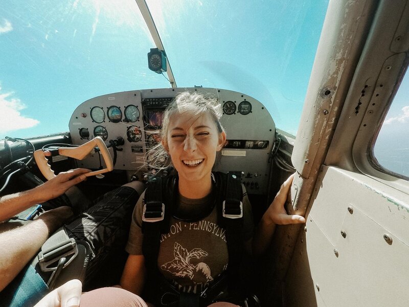 skydiving-new-orleans-louisiana-cockpit-airplaine-plane-adventure