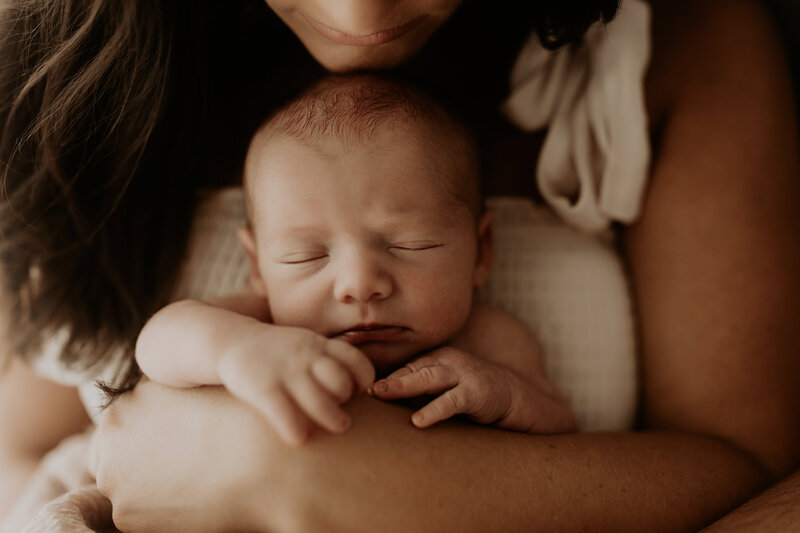 Chicago-Lifestyle-Newborn-Photographer-43