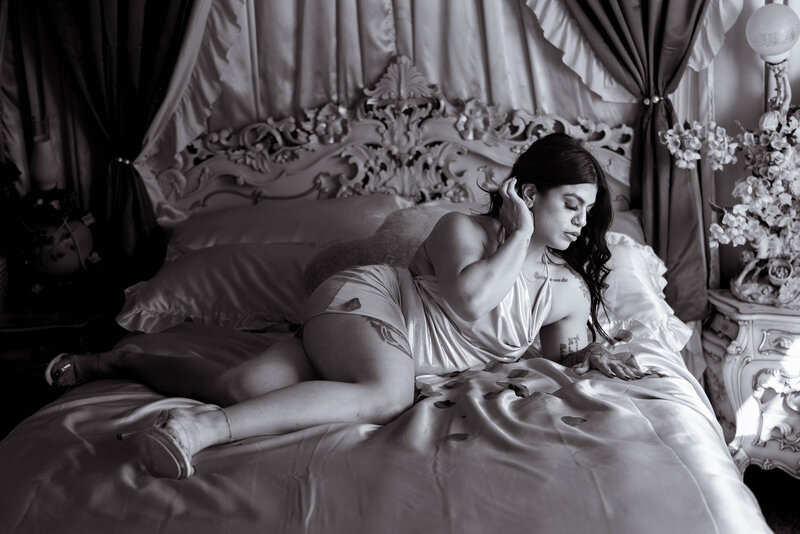 Houston Boudoir Photographer BW Section 1 Letter H-27