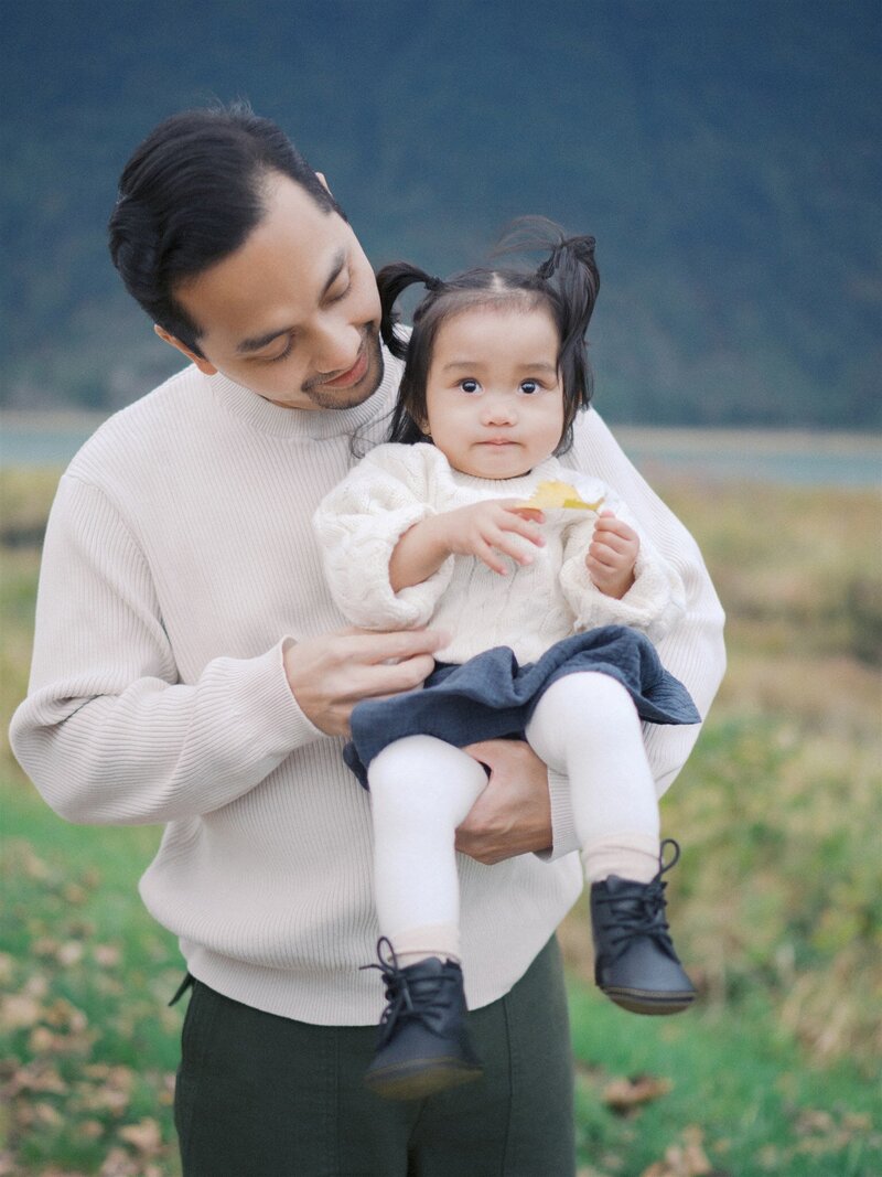 Family Session at Pitt Lake_Ana -15