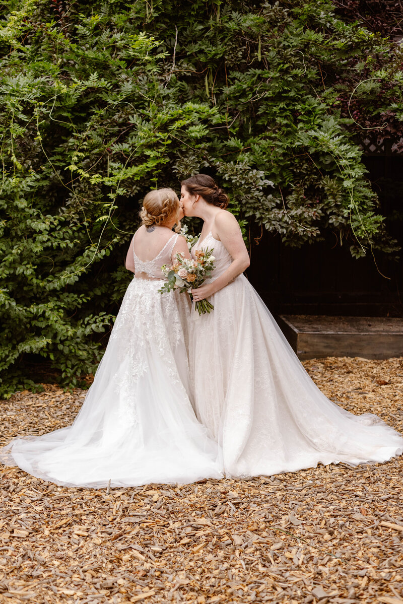 bride and groom holding hands