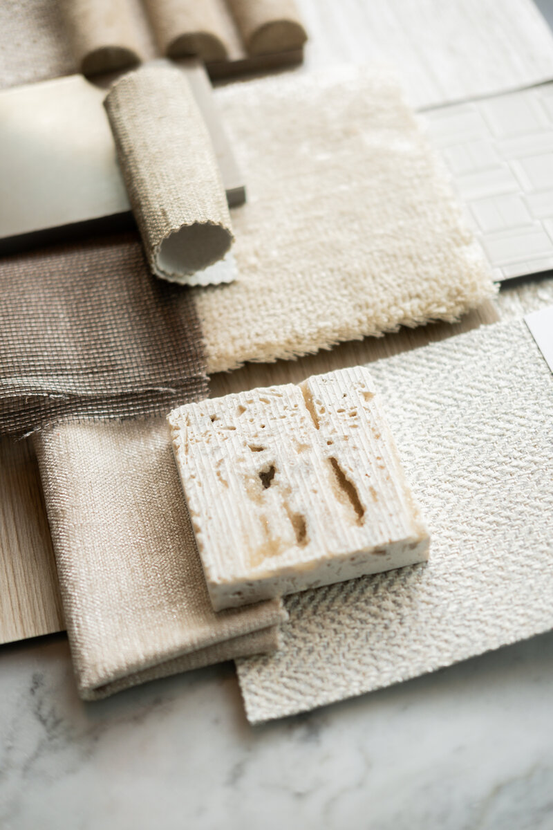 Moodboard met beige materialen
