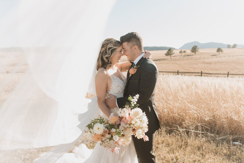 megan+geoff-sincerelyjulesstudio-8640