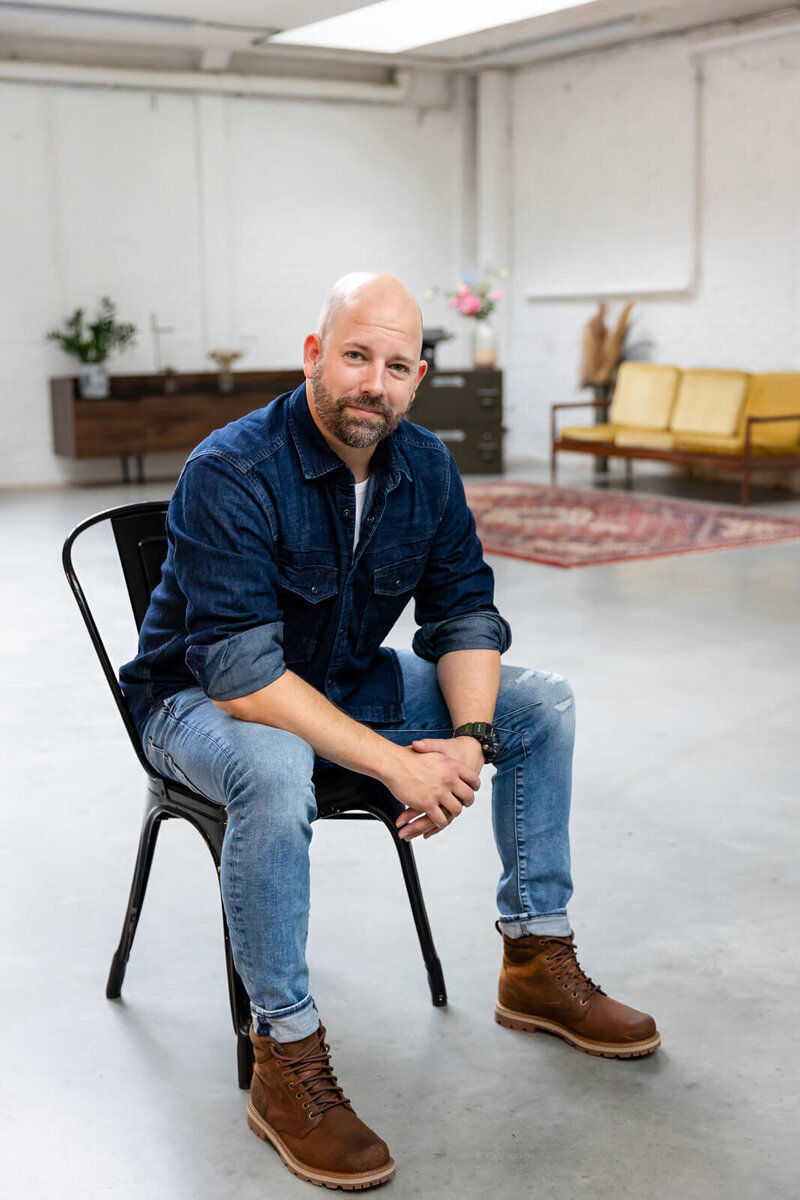 Studio Paoline Kruijssen - portfolio zakelijke personal branding fotografie - Roland NIelen Consultancy - 44