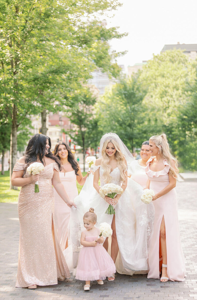 Mary queen of the world montreal wedding | luxury ontario wedding photographer