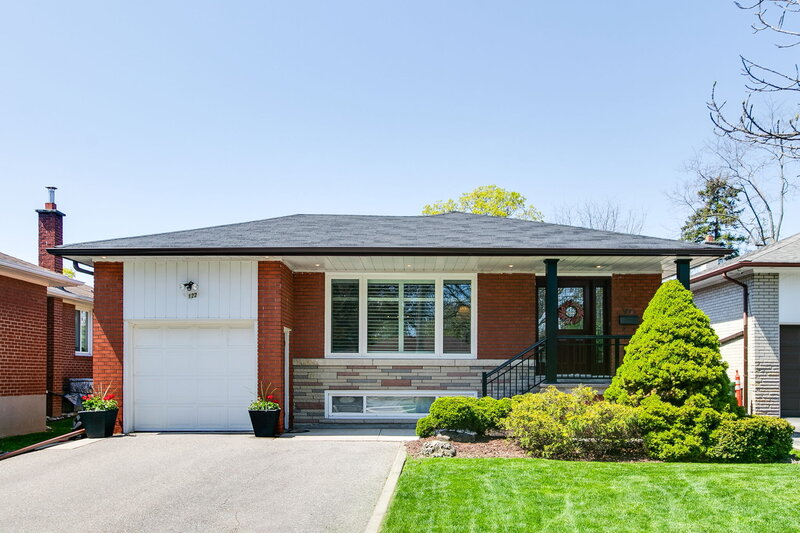 1-web-or-mls-1_001_Exterior Front