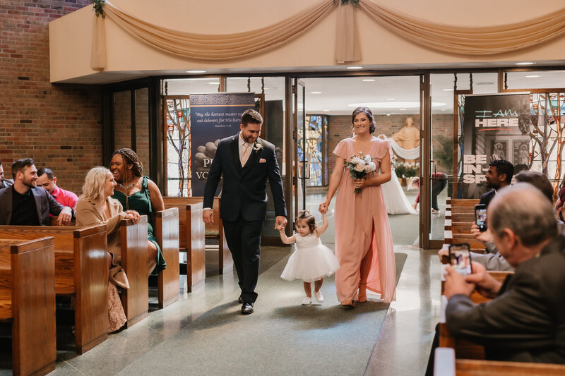 Emily & Brian - Michigan Wedding Photographer - Mariah Kasten Photo 2024-13