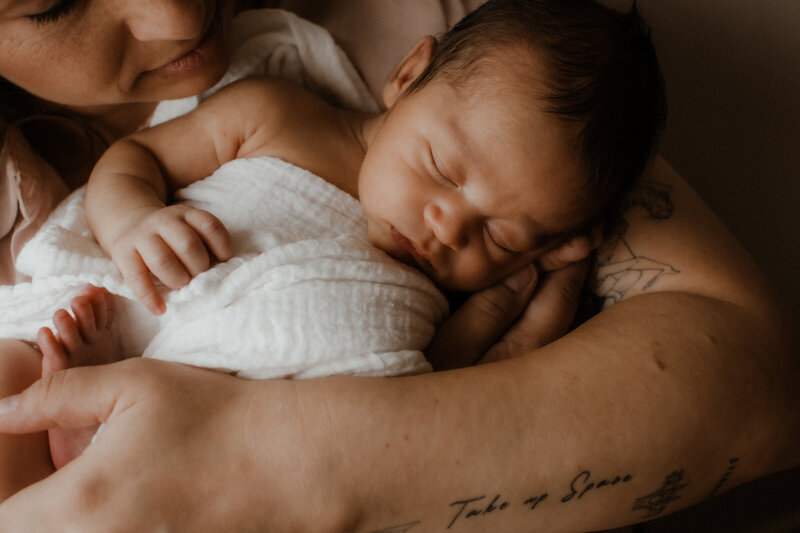 newborn photographer melbourne