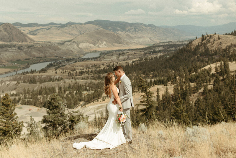 maddy+dakota-real-intimate-backyard-micro-wedding-kamloops-bc-wedding-photographer-bre-poole-photography-149