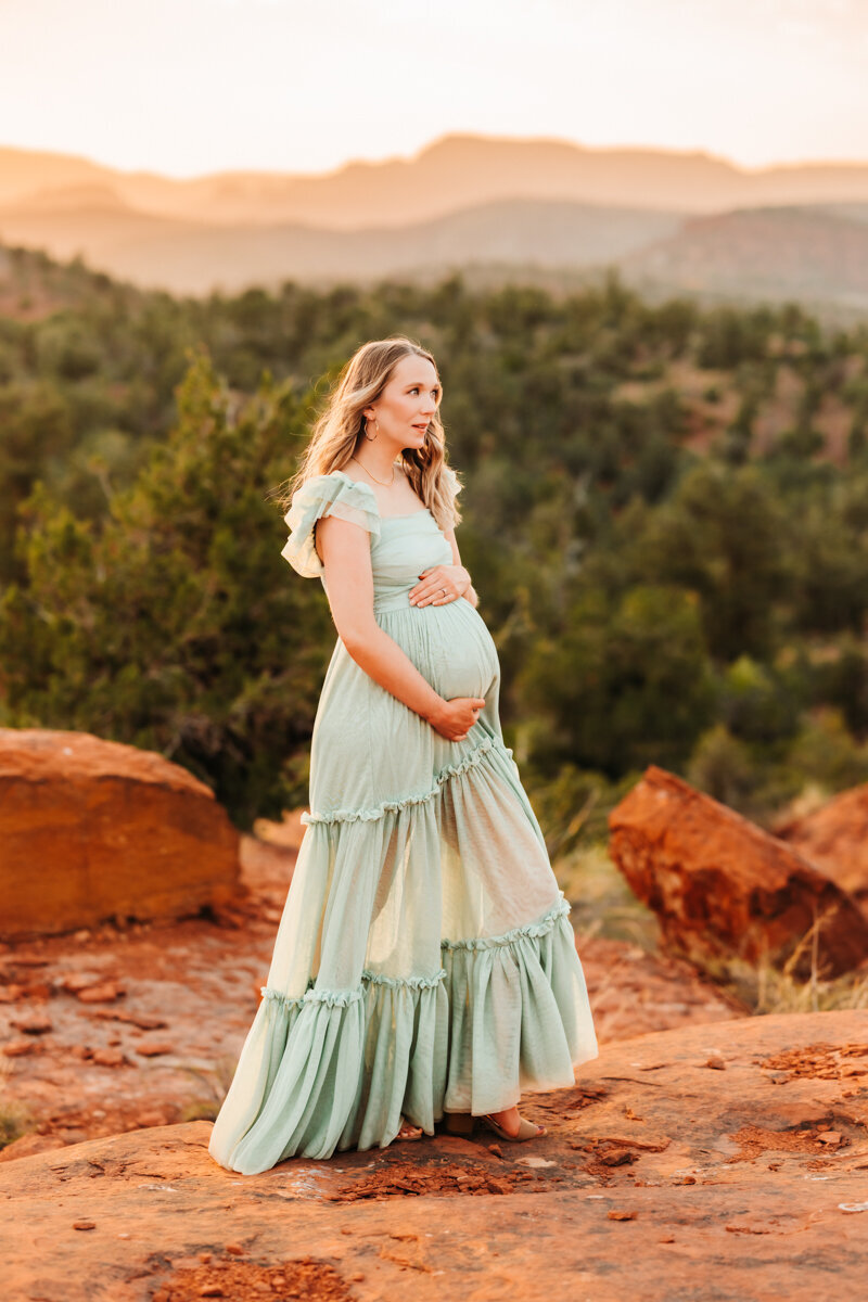 Sedona-maternity-photographer-3
