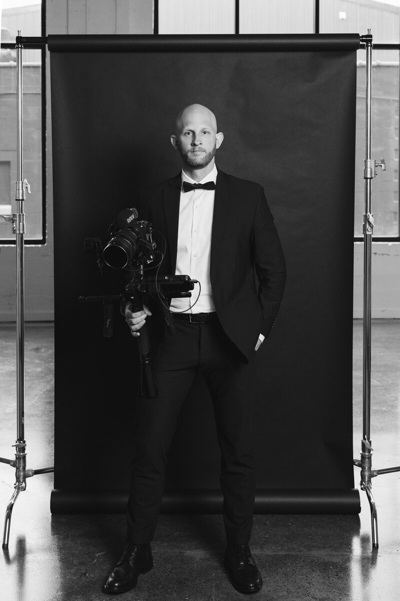 Dave Woodland is a wedding videographer based out of Louisville, Kentucky