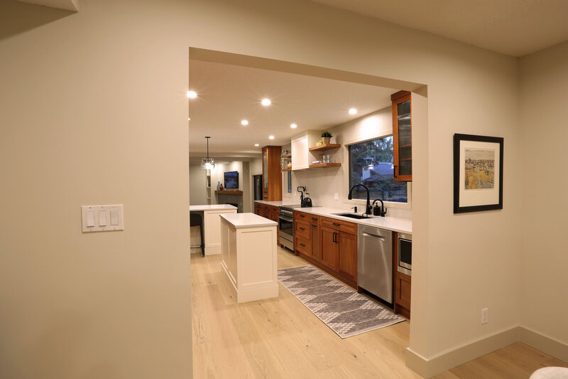 2422 Bay View Place SW 012