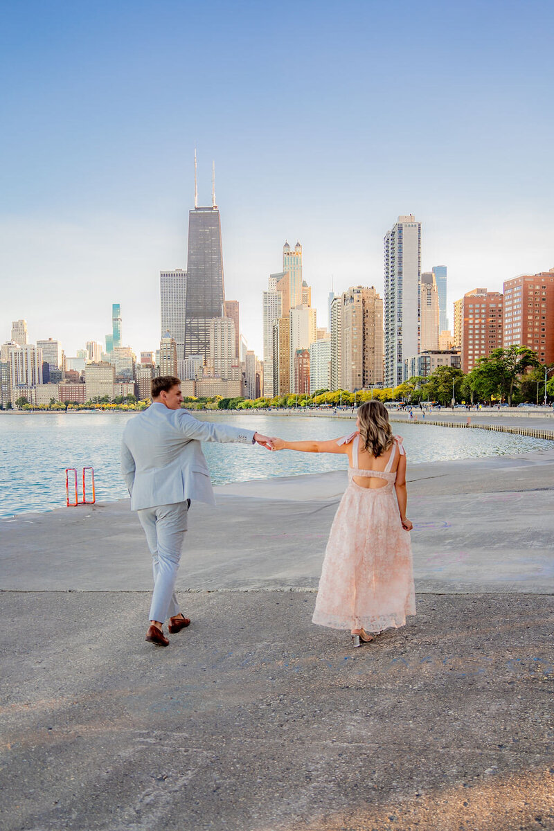 north-avenue-pier-engagement-session (40)