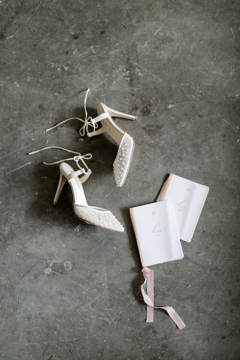 049Singapore Modern Art Gallery Wedding Editorial Photography_MARITHA MAE