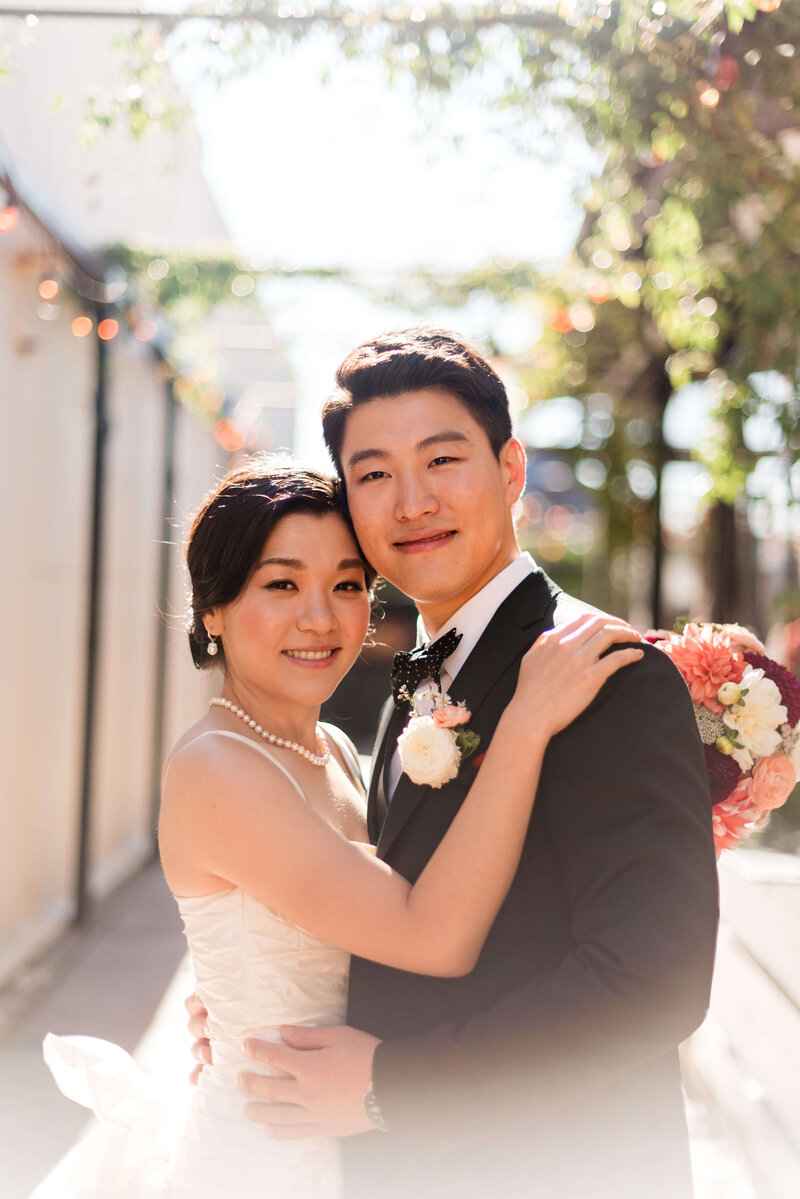 bride and groom in washington state