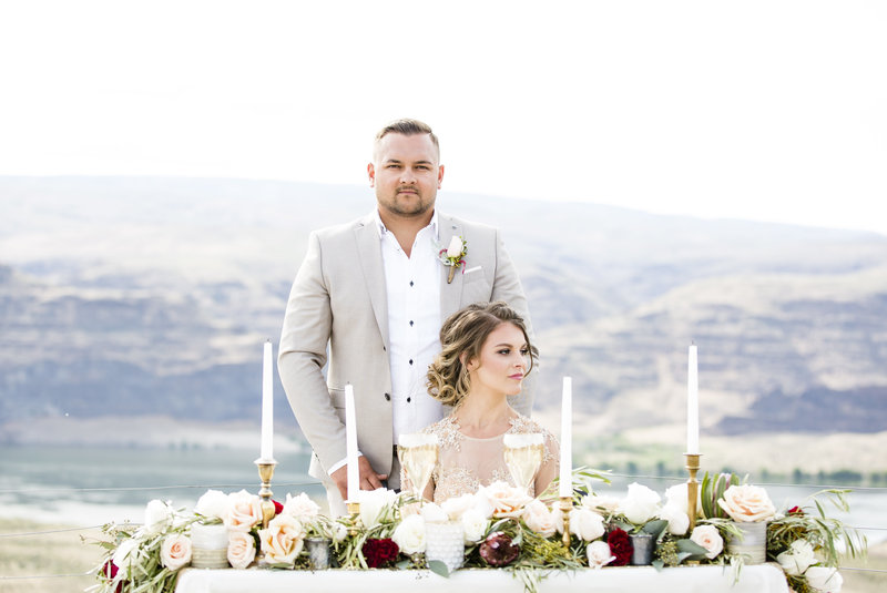 Columbia River Gorge Wedding Stylized Shoot | Cave B Winery Gorge View Wedding – Kennewick, WA | Tin Sparrow Events + Nazar Iskenderov Photography
