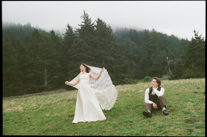 jake-mykayla-film-leica-35