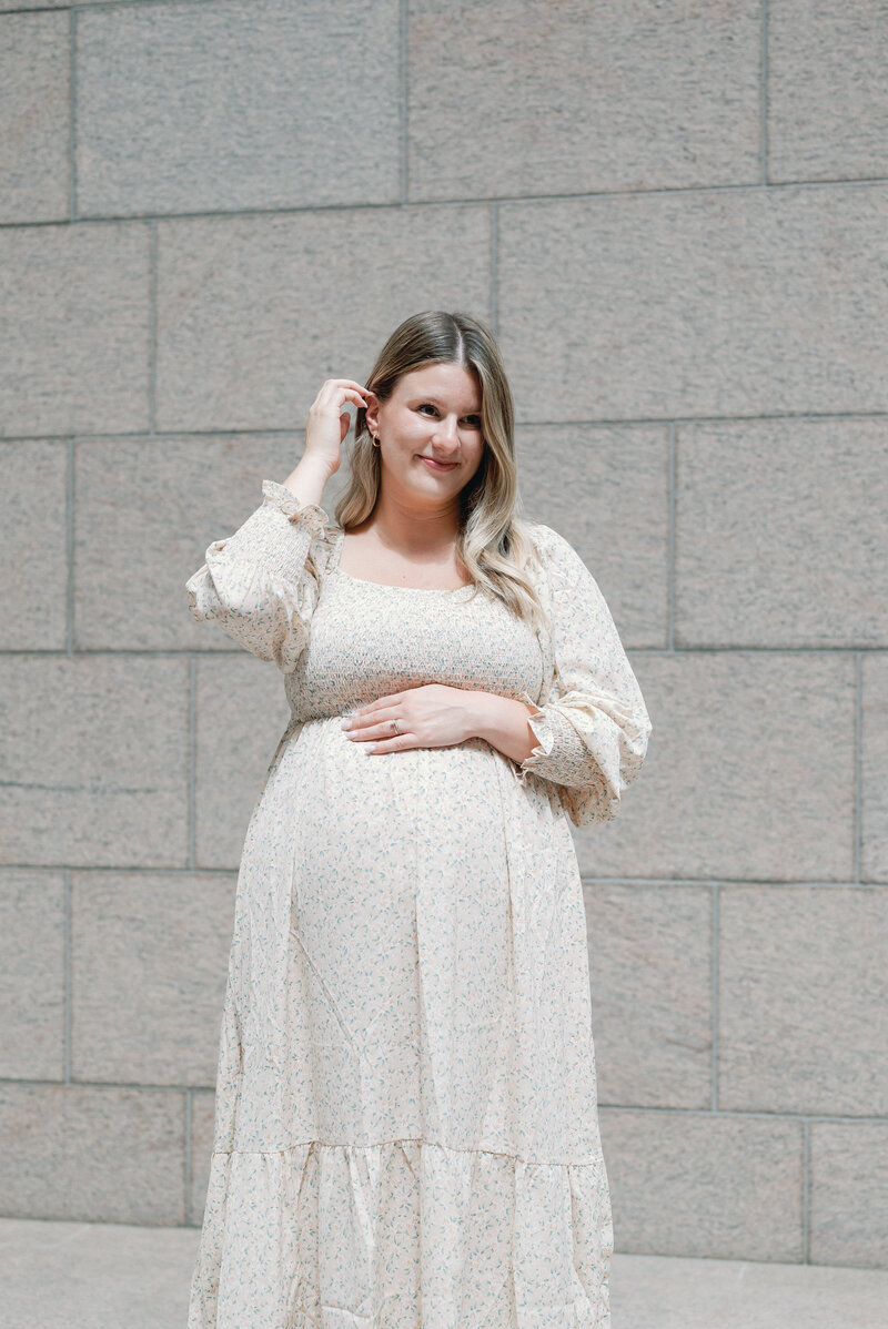 Brooke Lacombe is an Ottawa, Ontario based maternity photographer, specializing in motherhood, maternity, newborn and family fine art photography.