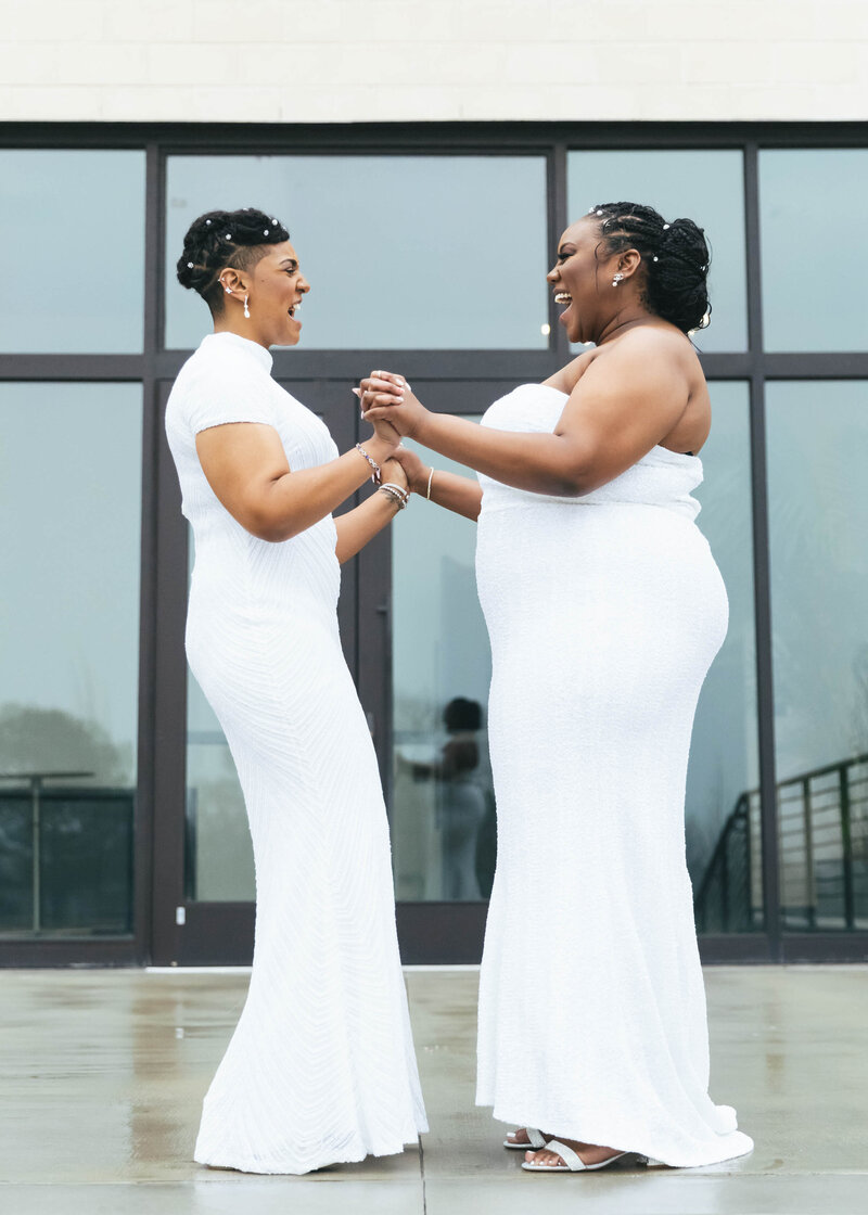 georgia-wedding-lgbtq-bride-first-look-joy