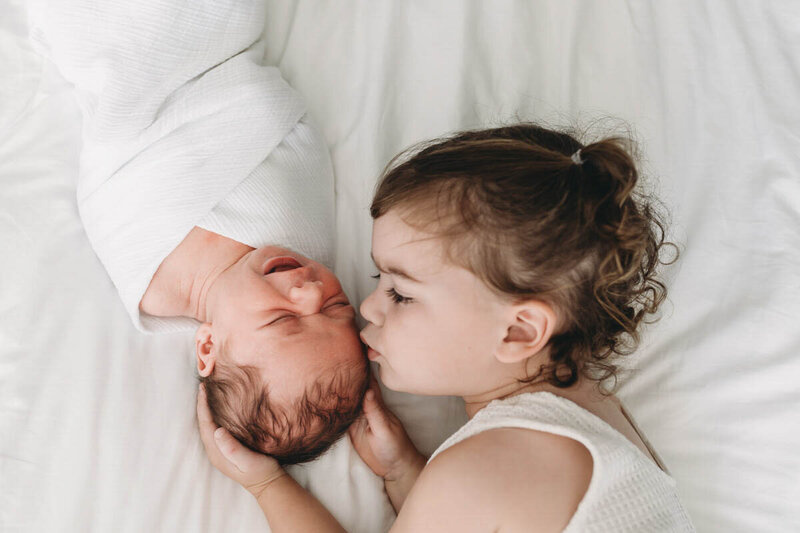 Rice-newborn-sibling-and-newborn-chevy-chase