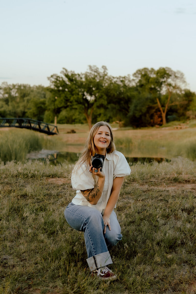headshot photo of dallas wedding photographer