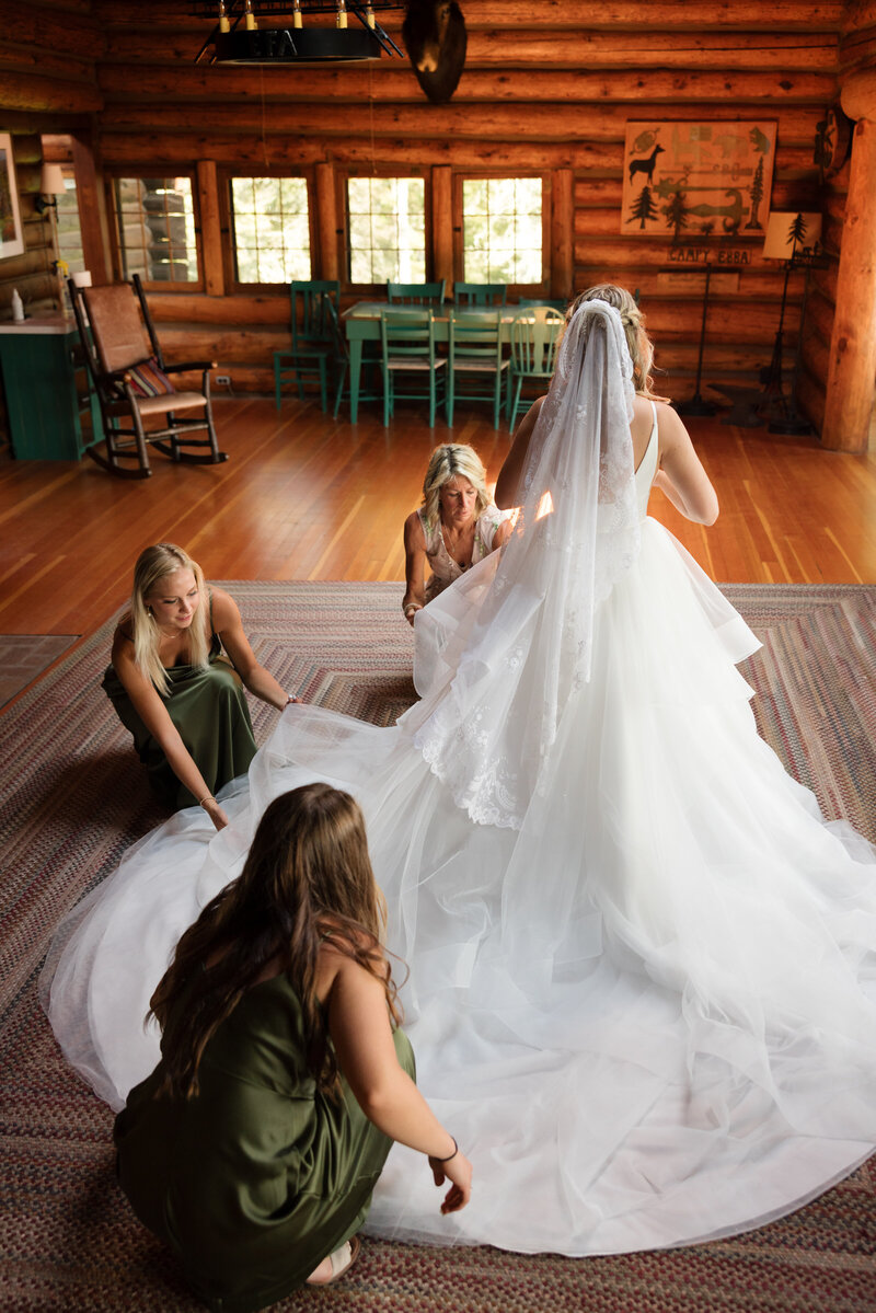 Two-Harbors-Minnesota-wedding-Will-DeGraw-Clever-Disarray-2