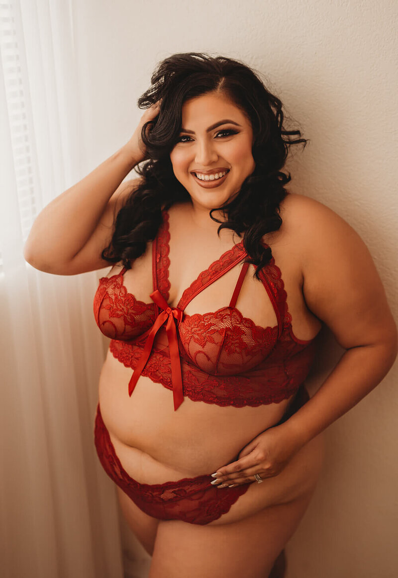 Indulge in Luxurious Boudoir Photography Experiences by Sacramento's Premier Photographer. Serving Cameron Park, Sacramento, Folsom, and Jackson in Northern California